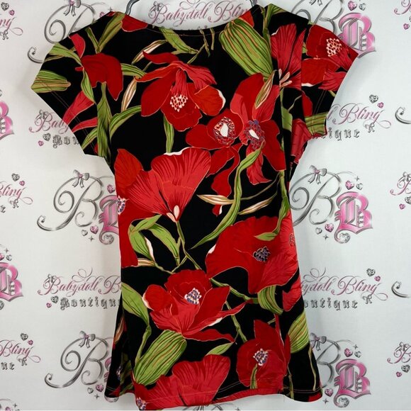 George tshirt tie up y2k flowers tropical Red and Green Floral Wrap Blouse - Picture 2 of 9